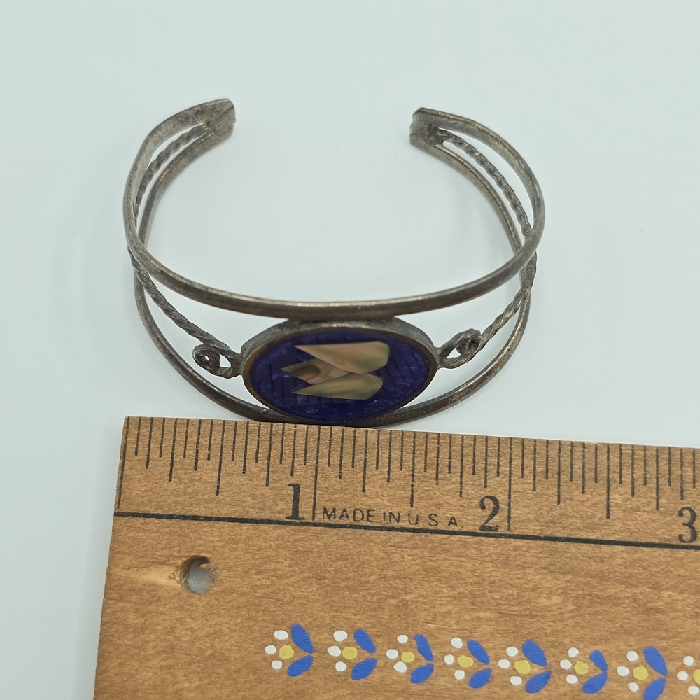 VTG Cuff Bracelet Southwestern Style Shell (MOP) Inlay Blue Resin Silver Tone - Picture 8 of 9